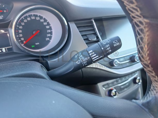 Opel Astra · Ano 2017