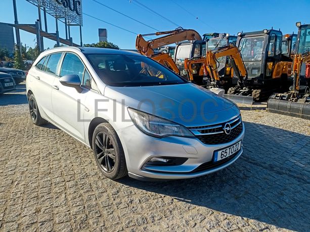Opel Astra · Ano 2017