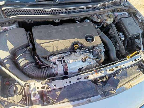 Opel Astra · Ano 2017