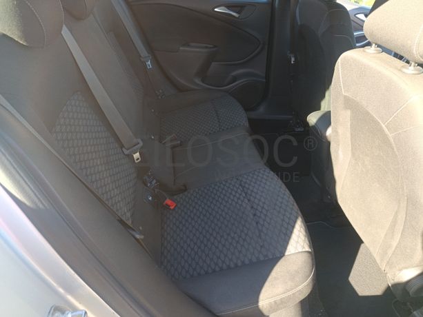 Opel Astra · Ano 2017