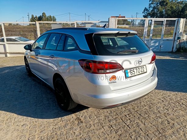 Opel Astra · Ano 2017