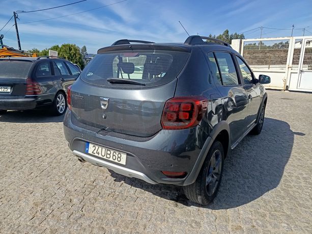 Dacia Sandero · Ano 2017