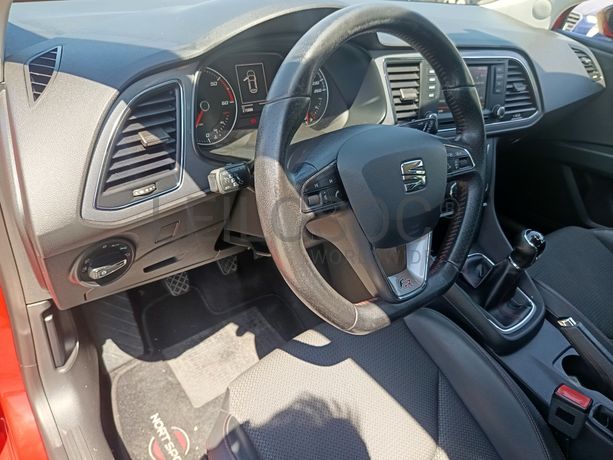 Seat Leon FR TDI · Ano 2014