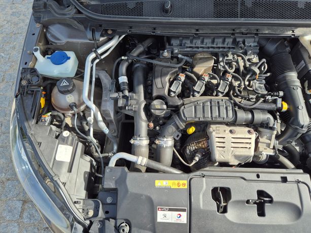 Peugeot 308 · Ano 2016