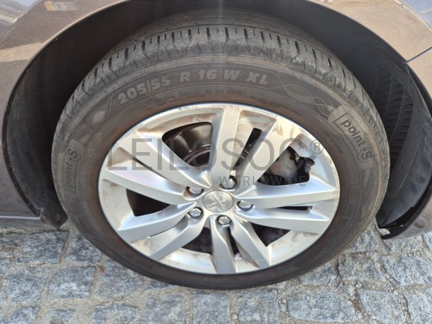 Peugeot 308 · Ano 2016