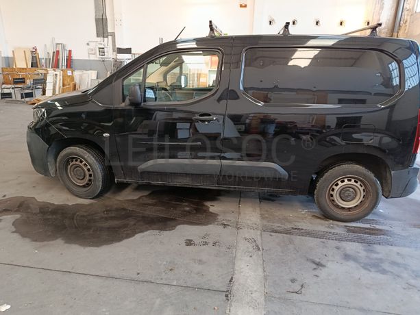 Peugeot Partner · Ano 2020