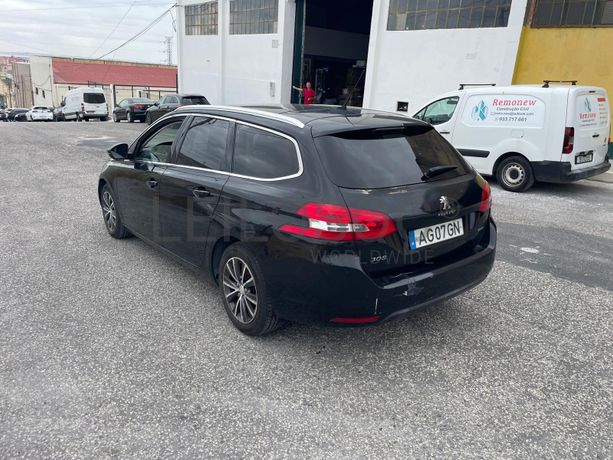 Peugeot 308 SW · Ano 2017