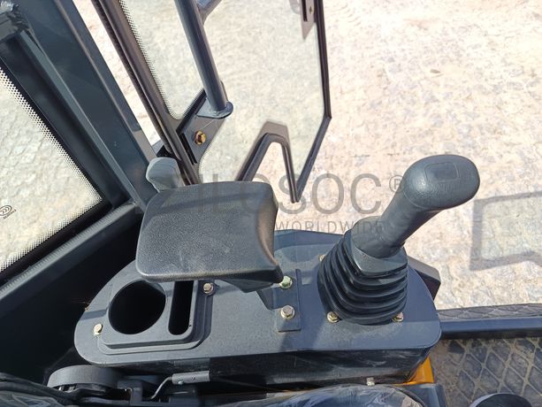 Mini Giratória Infront YFE16 · Ano 2022