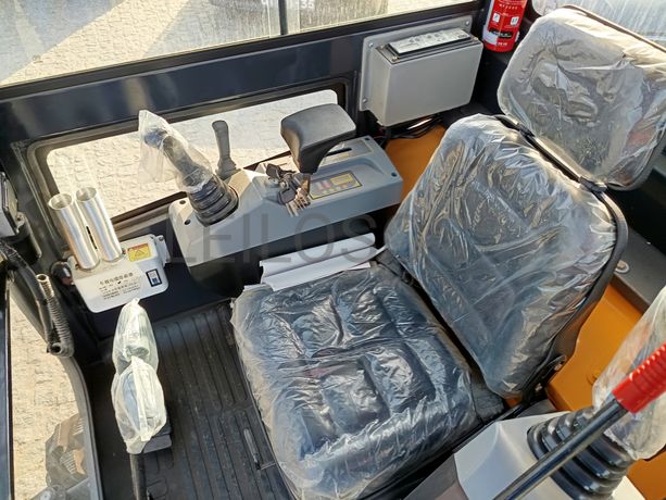 Mini Giratória Infront YFE20 · Ano 2023