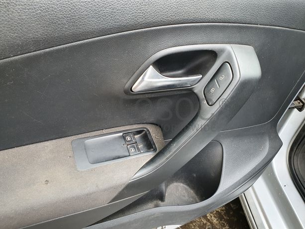 Volkswagen Polo · Ano 2012