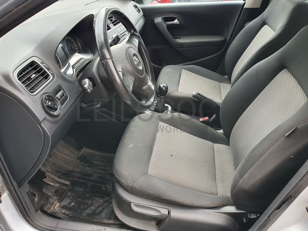Volkswagen Polo · Ano 2012