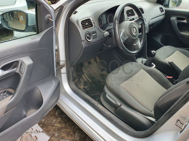 Volkswagen Polo · Ano 2012