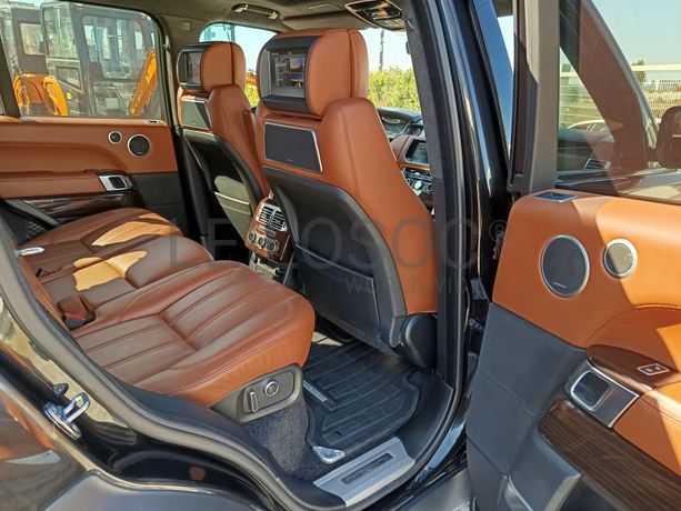 Land Rover Range Rover Autobiography 4.4 SDV8 · Ano 2017