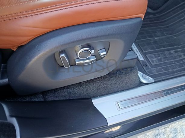 Land Rover Range Rover Autobiography 4.4 SDV8 · Ano 2017