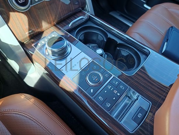 Land Rover Range Rover Autobiography 4.4 SDV8 · Ano 2017