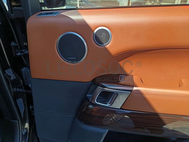 Land Rover Range Rover Autobiography 4.4 SDV8 · Ano 2017