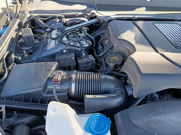 Land Rover Range Rover Autobiography 4.4 SDV8 · Ano 2017