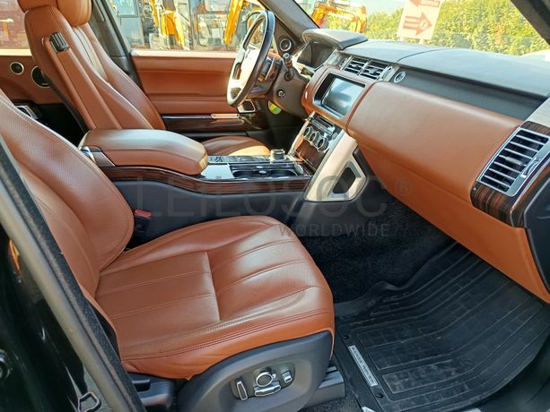 Land Rover Range Rover Autobiography 4.4 SDV8 · Ano 2017