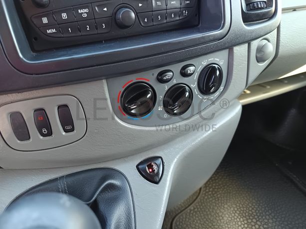 Renault Trafic Caixa 2.0 DCI · Ano 2013