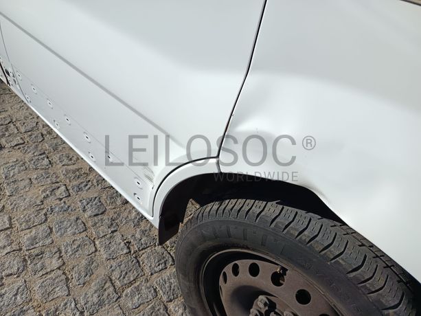 Renault Trafic Caixa 2.0 DCI · Ano 2013