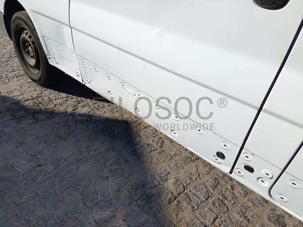 Renault Trafic Caixa 2.0 DCI · Ano 2013