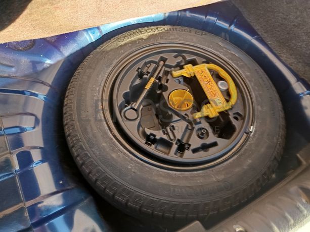 Renault Clio · Ano 2002