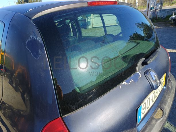 Renault Clio · Ano 2002