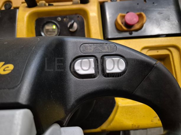 Porta-Paletes Yale MO20