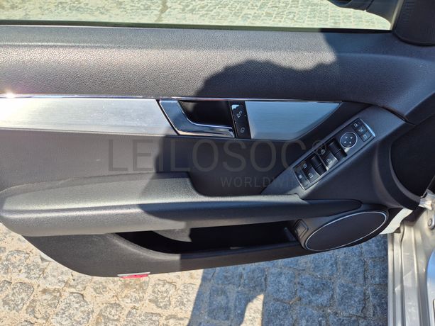 Mercedes-Benz C200 · Ano 2007
