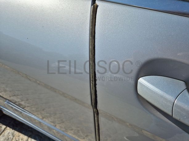 Mercedes-Benz C200 · Ano 2007