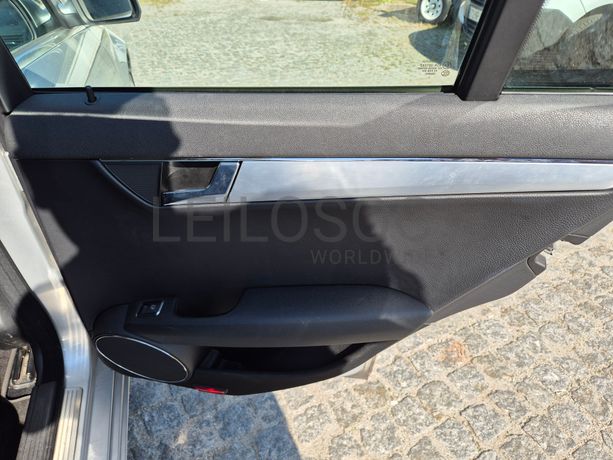 Mercedes-Benz C200 · Ano 2007
