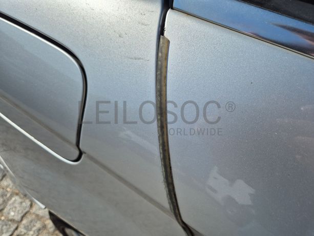 Mercedes-Benz C200 · Ano 2007