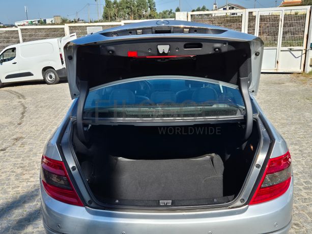 Mercedes-Benz C200 · Ano 2007