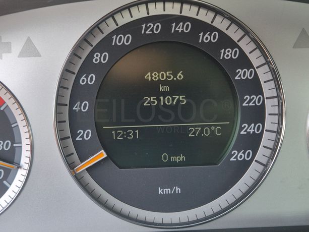 Mercedes-Benz C200 · Ano 2007