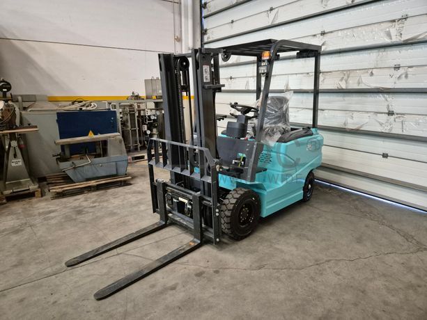 Empilhador Rippa R525D