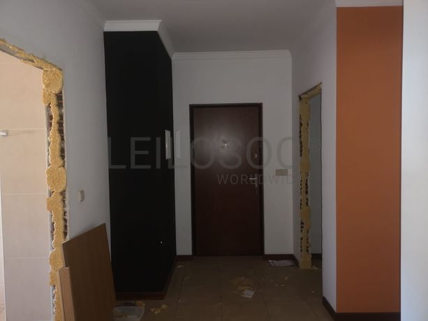 Apartamento T3 com Box · Macedo de Cavaleiros