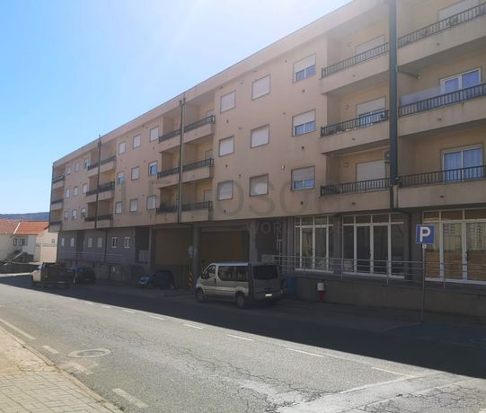 Apartamento T3 com Box · Macedo de Cavaleiros