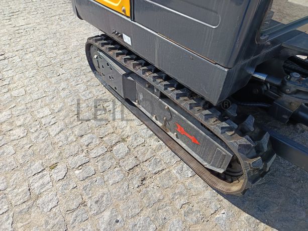 Mini Giratória Infront YFE20 · Ano 2023