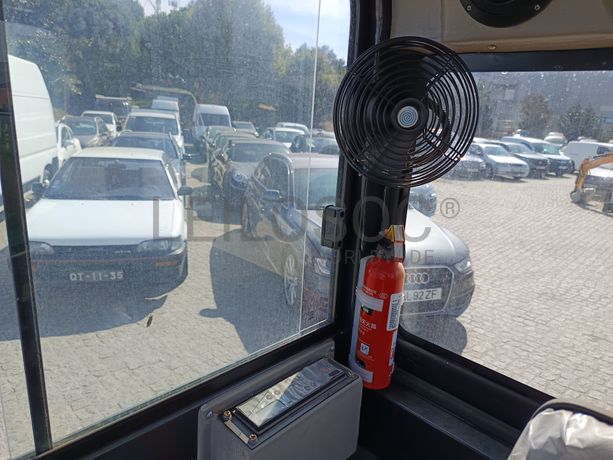 Mini Giratória Infront YFE20 · Ano 2023