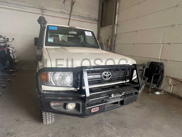 TOYOTA LC PICK-UP