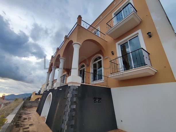 Proporção de 1/2 de Moradia V4 de Luxo com Piscina · Palheiro Village, Funchal