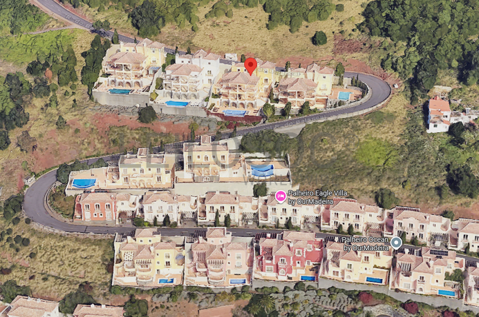 Proporção de 1/2 de Moradia V4 de Luxo com Piscina · Palheiro Village, Funchal