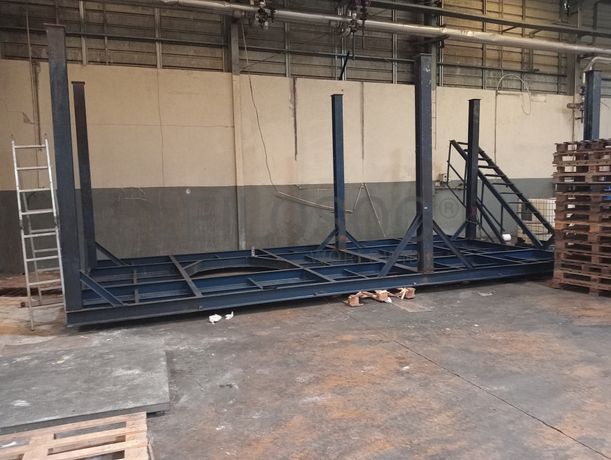 Equipamentos · Mobiliário