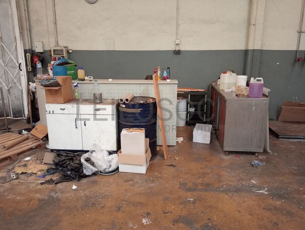 Equipamentos · Mobiliário