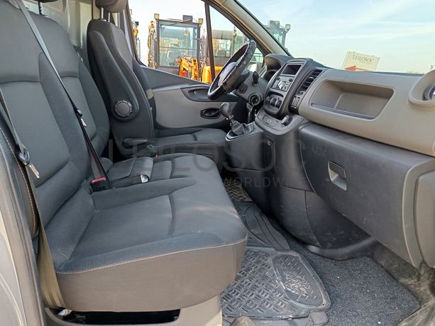 Renault Trafic · Ano 2015