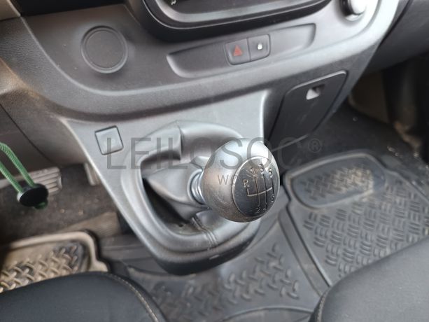 Renault Trafic · Ano 2015