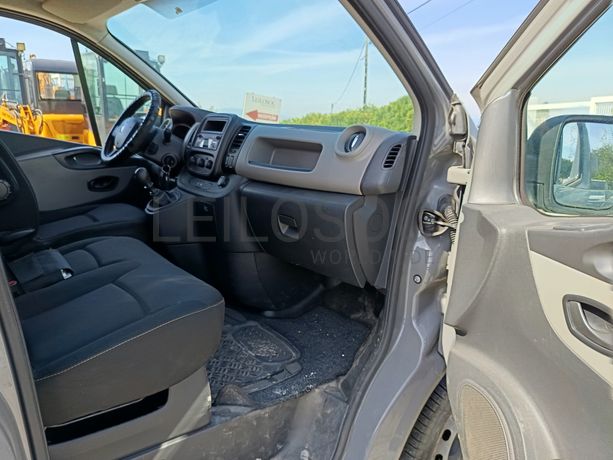 Renault Trafic · Ano 2015