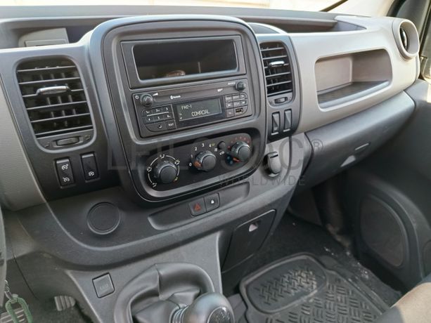 Renault Trafic · Ano 2015