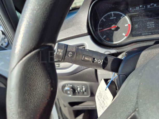 Opel Corsa E Van · Ano 2016