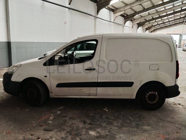 Citroën Berlingo 1.6 HDi · Ano 2016